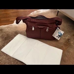 Doona essentials bag